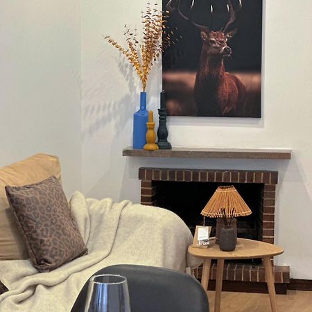 Downtown 2 Minutes By Walk To Center And Metro-Direct To Airpot T4 Apartamento Porto Exterior foto